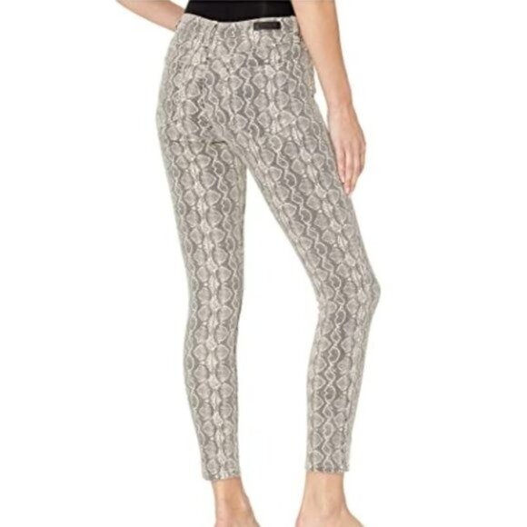 Blank NYC Snake Print Cropped Skinny Jeans Size 24 NWT - Picture 5 of 13